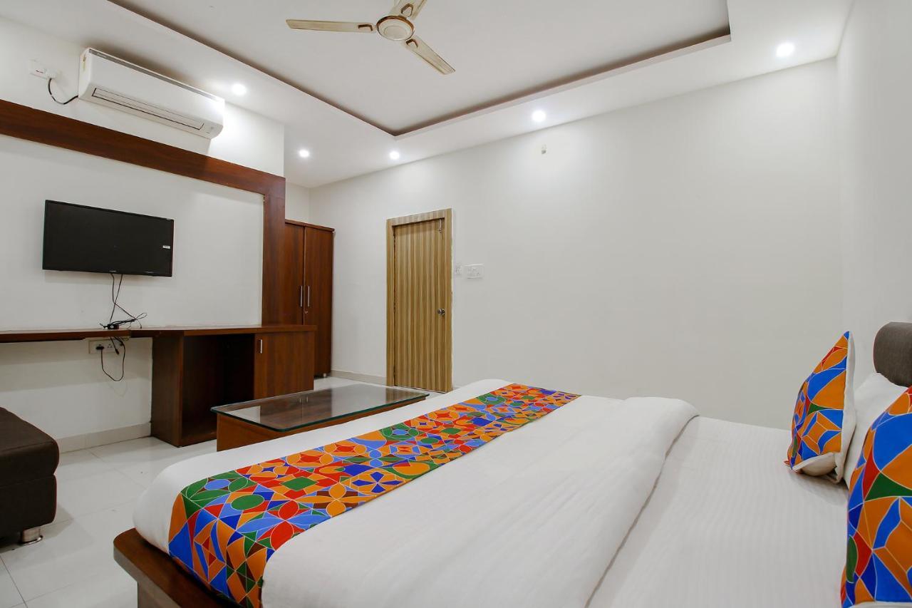 Fabexpress Yuvan Gouharganj Bagian luar foto